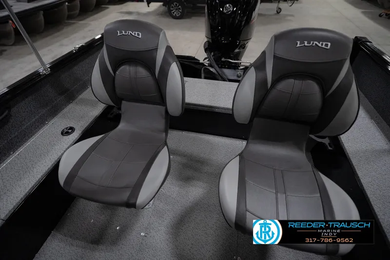 Slide: The Image of Black Scanstrut mount on Lund 1800 Explorer Sport 2026 boat interior. - 42