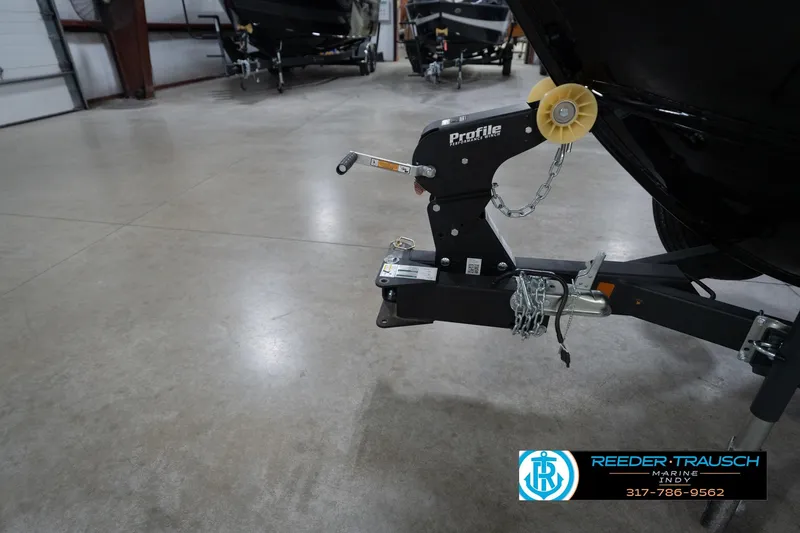 Slide: The Image of Mercury 115 outboard motor on 2026 Lund 1800 Explorer Sport boat. - 53