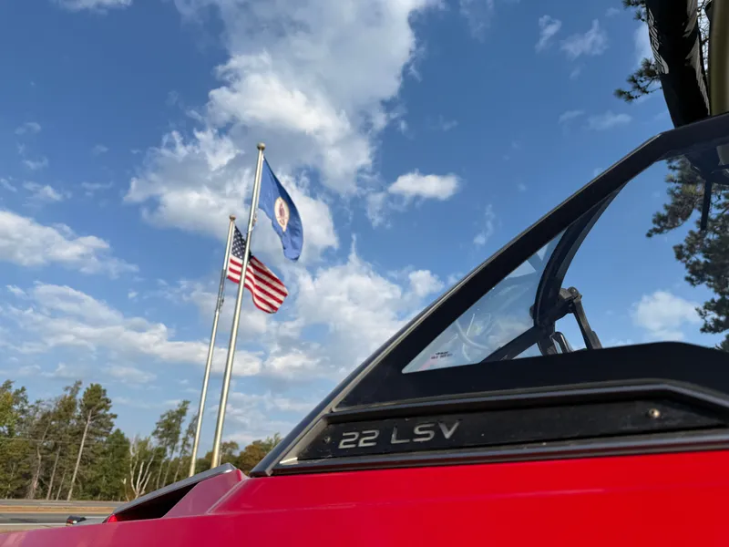 Slide: The Image of Malibu Wakesetter 22 LSV 2019 - 10