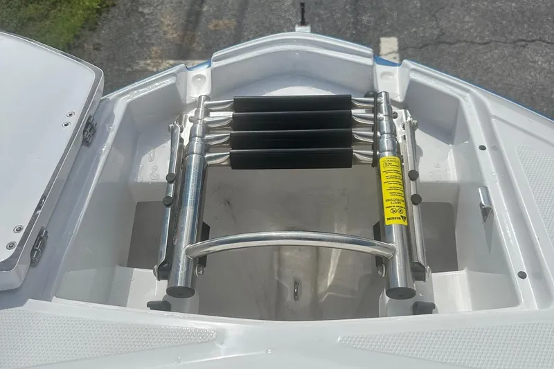 Slide: The Image of Bow view of 2020 Monterey M4 boat with stainless steel ladder. - 11