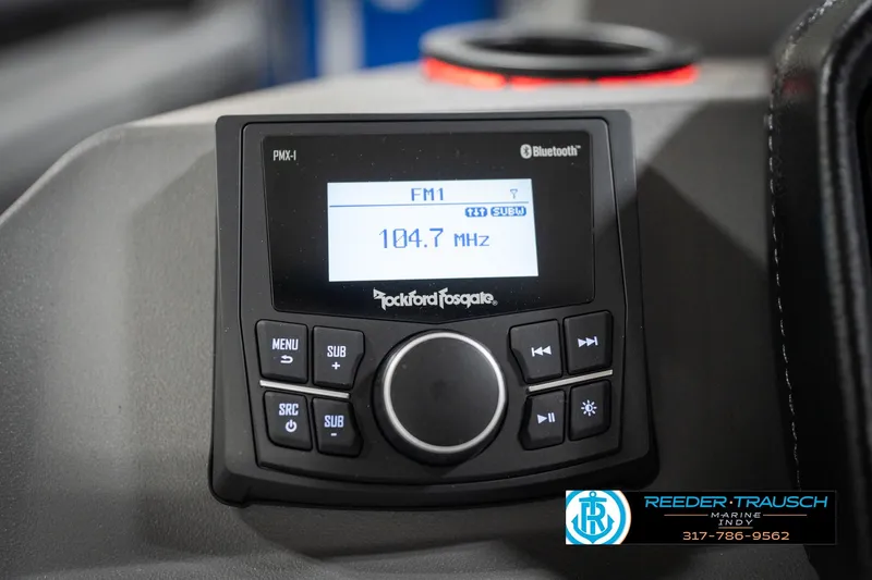 Slide: The Image of Rockford Fosgate PMX-1 stereo system in 2026 Bennington 25 SSR boat dashboard. - 34