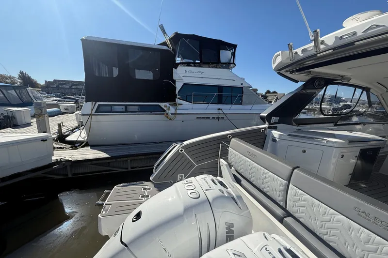 Slide: The Image of Interior of 2024 Galeon 325 GTO yacht with luxurious seating. - 16