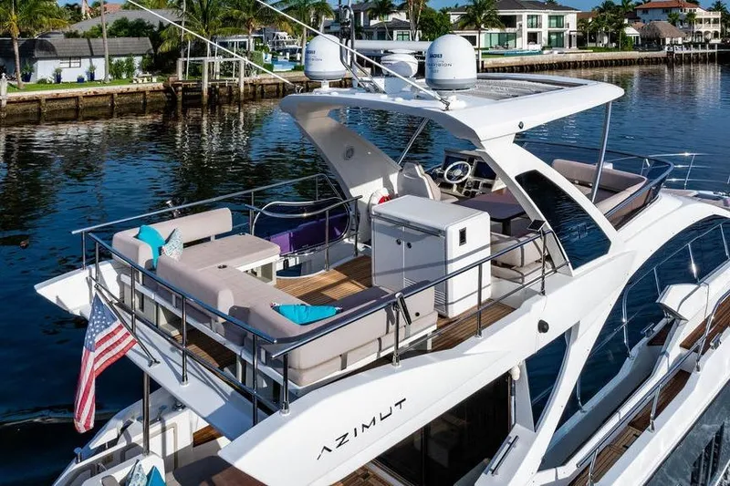 Slide: The Image of Luxury 2015 Azimut Fly 50 yacht with spacious deck and elegant design. - 38