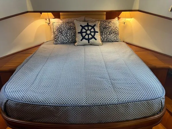 Slide: The Image of Top view layout of 2015 Grand Banks 43 Heritage EU yacht interior. - 108