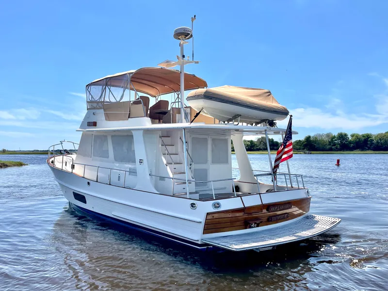 Slide: The Image of Grand Banks 43 Heritage EU 2015 - 30