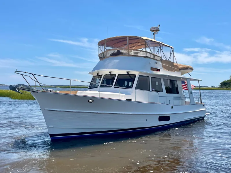 Slide: The Image of Grand Banks 43 Heritage EU 2015 - 6