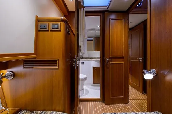 Slide: The Image of Grand Banks 43 Heritage EU 2015 - 88