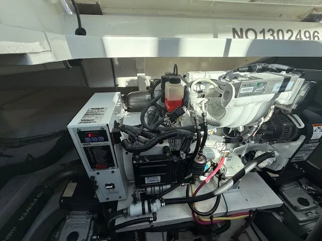 Slide: The Image of Cruisers 420 Coupe 2009 - 44