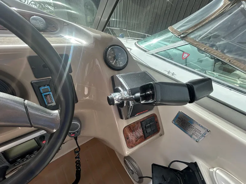 Slide: The Image of Maxum 3300 SCR 2000 - 33