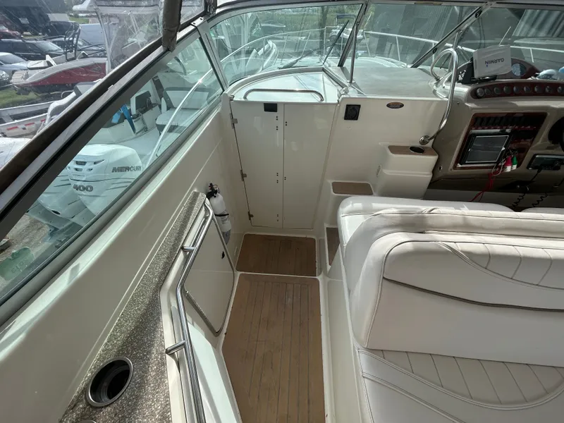 Slide: The Image of Maxum 3300 SCR 2000 - 38