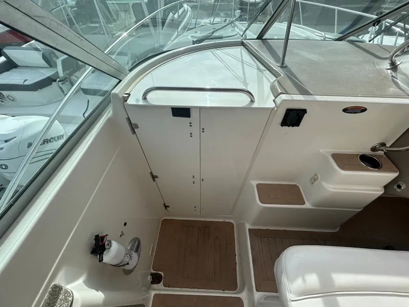 Slide: The Image of Maxum 3300 SCR 2000 - 39