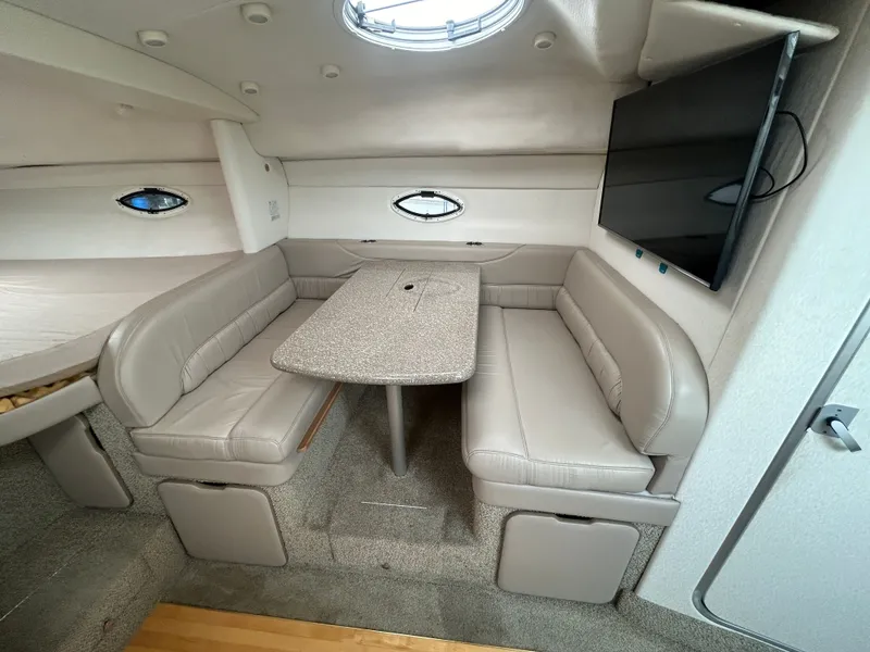 Slide: The Image of Maxum 3300 SCR 2000 - 49