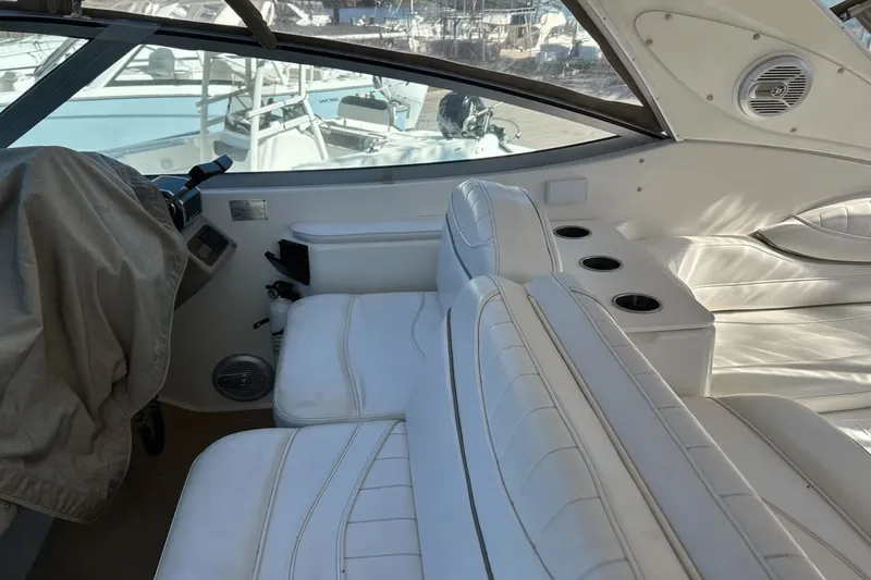 Slide: The Image of Maxum 3300 SCR 2000 - 6