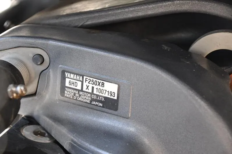 Slide: The Image of Yamaha F250X8 engine detail on 2021 Sea Pro 228 Bay boat. - 35