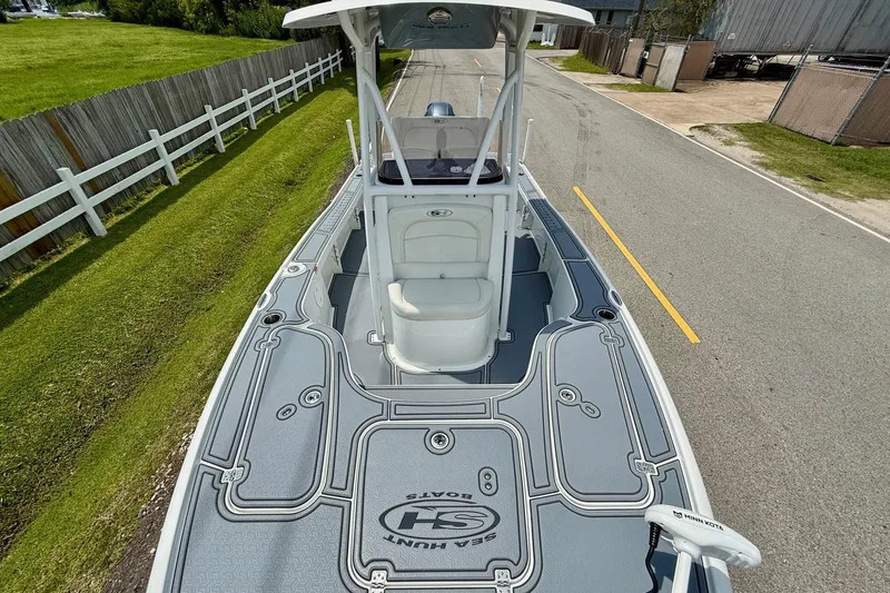 Slide: The Image of 2021 Sea Hunt BX 22 BR boat with sleek deck design and modern features. - 17