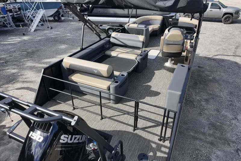 Slide: The Image of 2026 Viaggio Lago X22D Tritoon with Suzuki 150 engine, featuring spacious seating and modern design. - 17