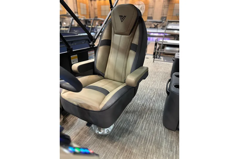Slide: The Image of Luxurious captain's chair in 2026 Viaggio Lago X22D Tritoon boat, featuring sleek design and comfort. - 8