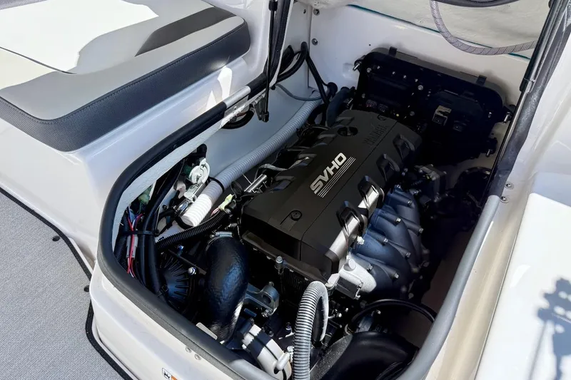 Slide: The Image of 2025 Yamaha Boats AR195 engine compartment showcasing powerful SVHO engine. - 22