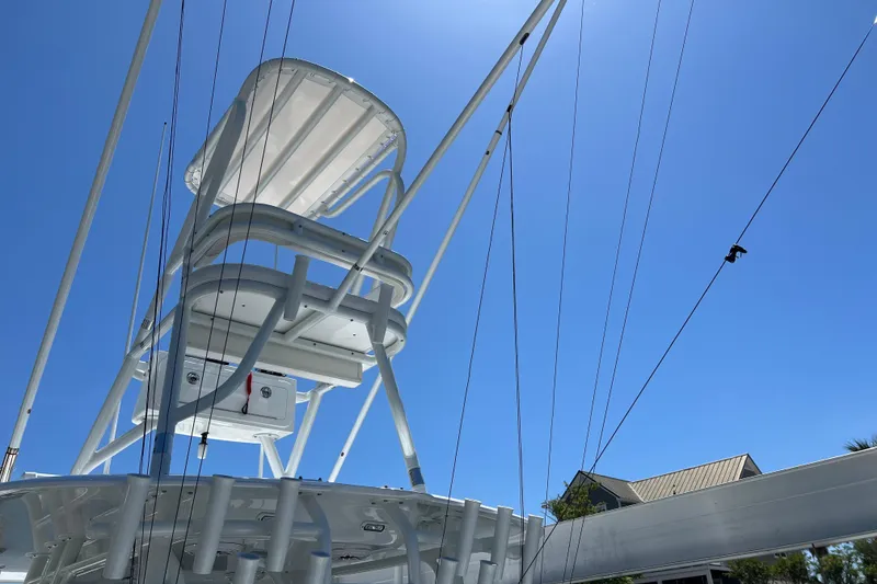 Slide: The Image of 2023 Freeman 34VH boat tower against clear blue sky. - 5