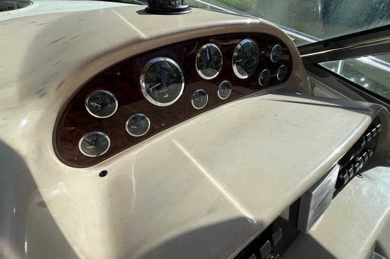 Slide: The Image of 2002 Sea Ray 360 Sundancer Helm Gauges - 12