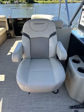 Slide: The Image of Crest Classic LX 220 SLC CPT 2024 - 13