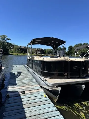 Slide: The Image of Crest Classic LX 220 SLC CPT 2024 - 2