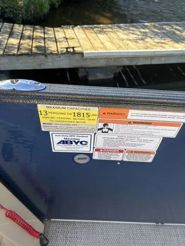 Slide: The Image of Crest Classic LX 220 SLC CPT 2023 - 14