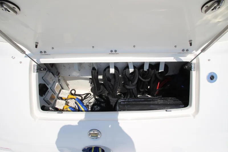 Slide: The Image of Sea Ray 44 Sundancer 2008 - 60