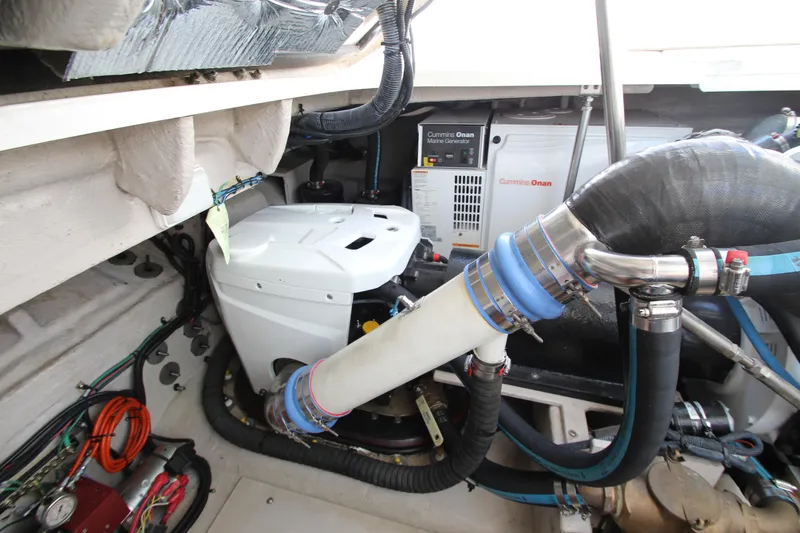 Slide: The Image of Sea Ray 44 Sundancer 2008 - 70