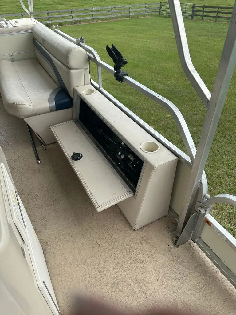 Slide: The Image of Voyager Fish N Cruise 22 2006 - 12