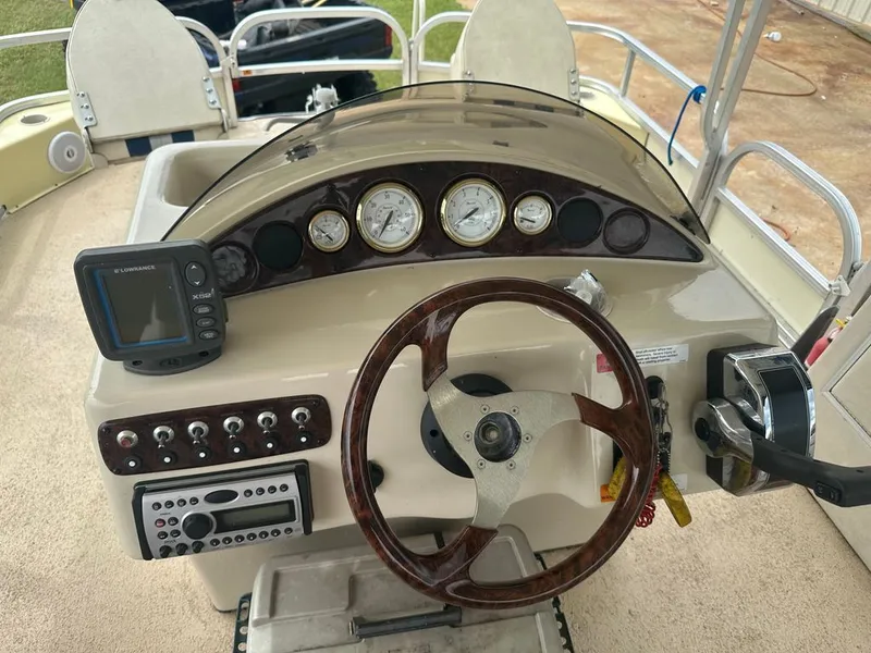 Slide: The Image of Voyager Fish N Cruise 22 2006 - 8