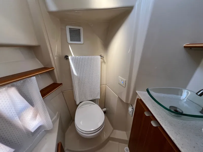 Slide: The Image of Ranger Tug 43 CB 2022 - 12