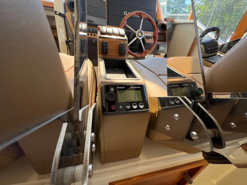 Slide: The Image of Ranger Tug 43 CB 2022 - 21