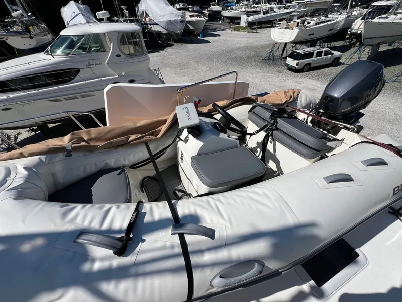 Slide: The Image of Ranger Tug 43 CB 2022 - 33