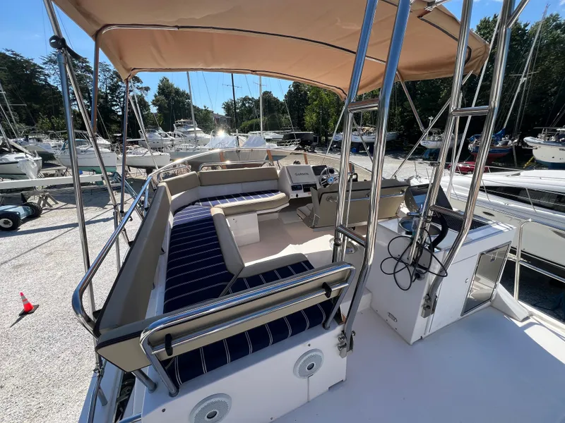 Slide: The Image of Ranger Tug 43 CB 2022 - 34