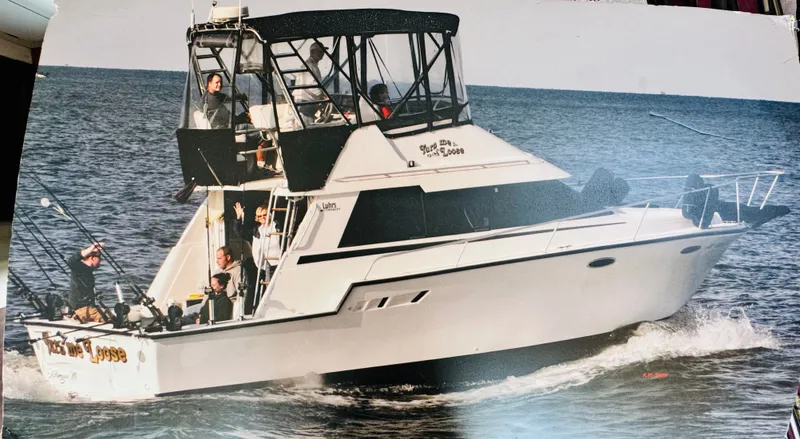 Slide: The Image of Luhrs Tournament 342 1993 - 15