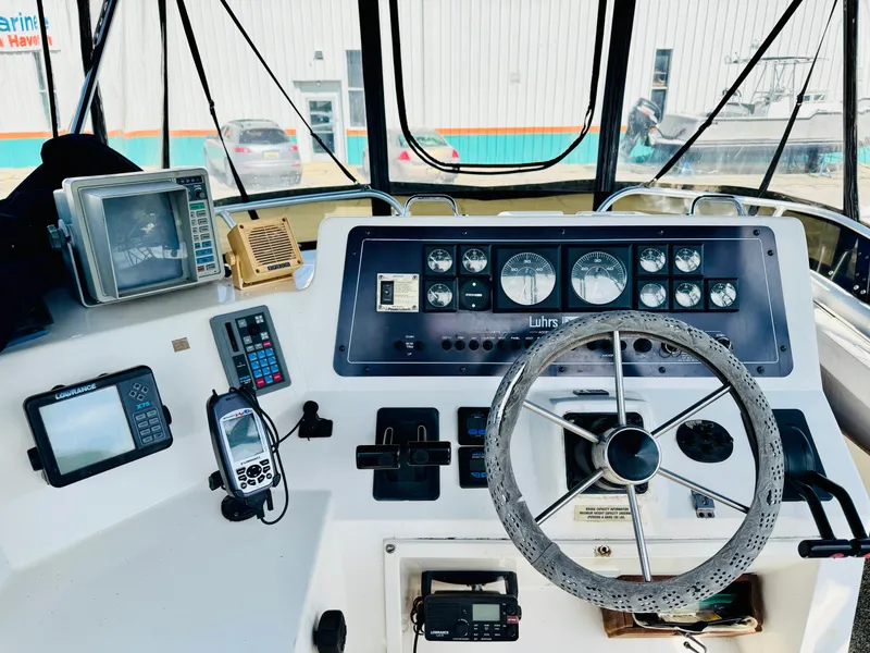 Slide: The Image of Luhrs Tournament 342 1993 - 2