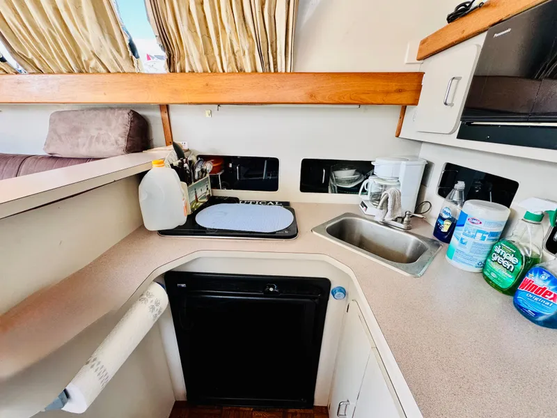 Slide: The Image of Luhrs Tournament 342 1993 - 21