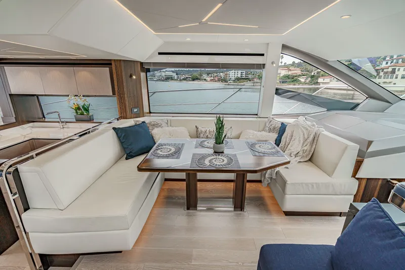 Slide: The Image of Sunseeker Manhattan 55 2021 - 53