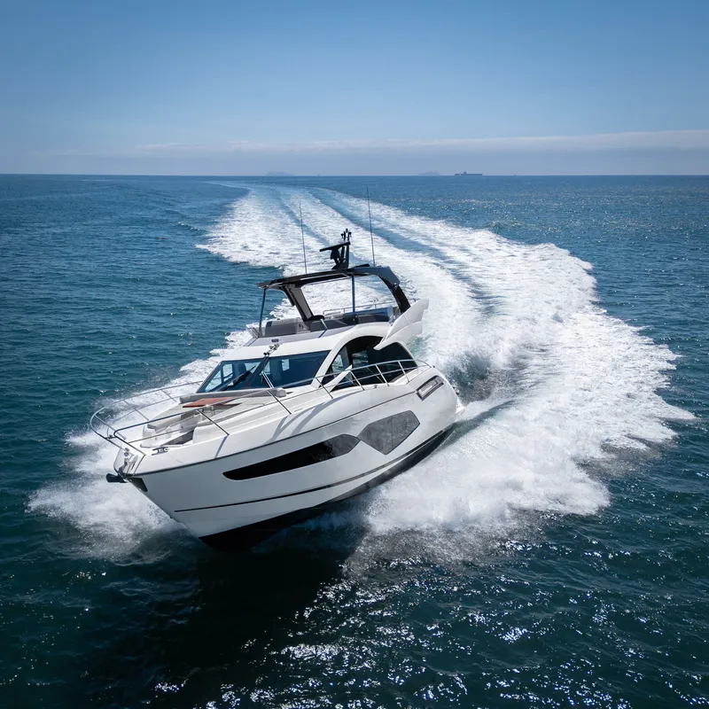 Slide: The Image of Sunseeker Manhattan 55 2021 - 83