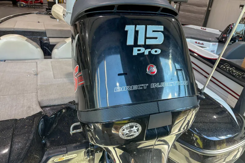 Slide: The Image of 2013 Nitro Z6 boat with 115 Pro direct injection engine. - 4