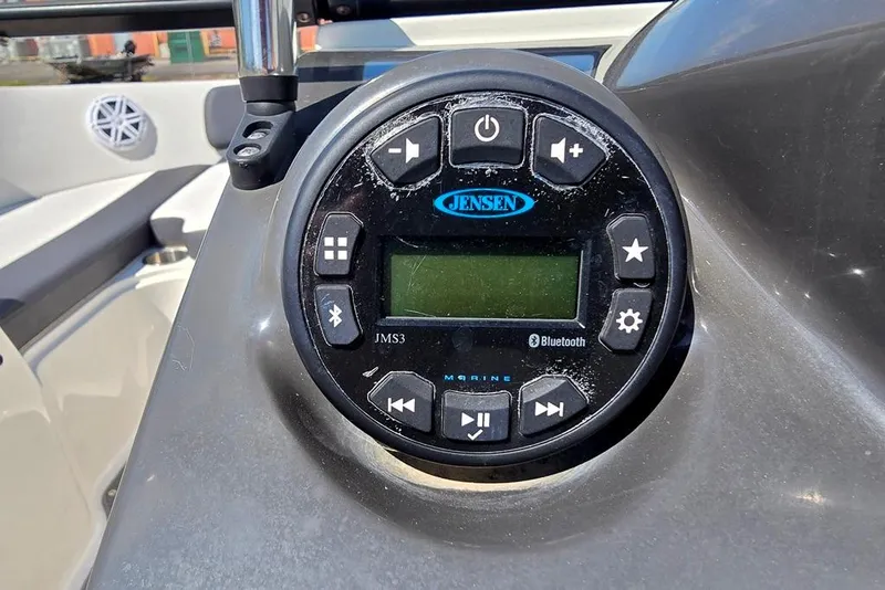 Slide: The Image of Jensen marine audio system on 2019 Bayliner VR5 Bowrider I/O boat dashboard. - 19