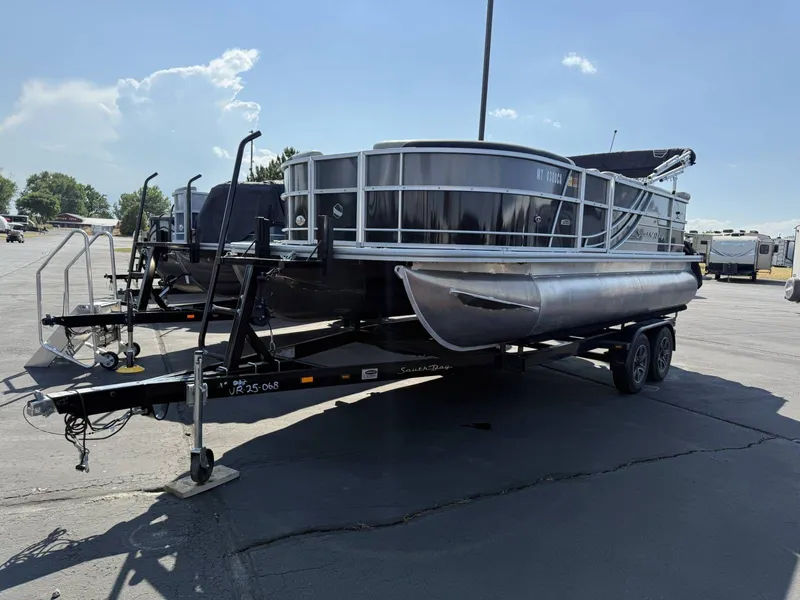 Slide: The Image of Forest River SOUTH BAY 220CRLE 2023 - 1