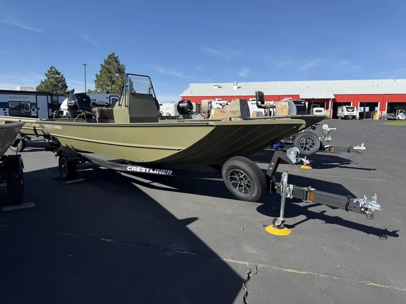 Slide: The Image of Crestliner C2070C 2026 - 3