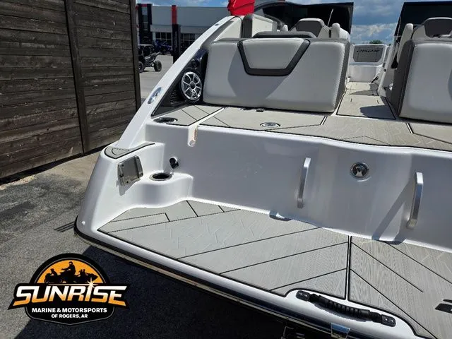 Slide: The Image of Yamaha 252XE 2022 - 11