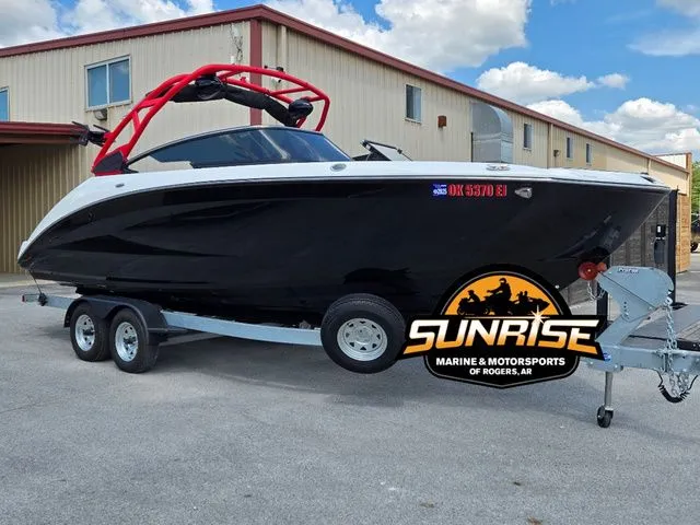 Slide: The Image of Yamaha 252XE 2022 - 2