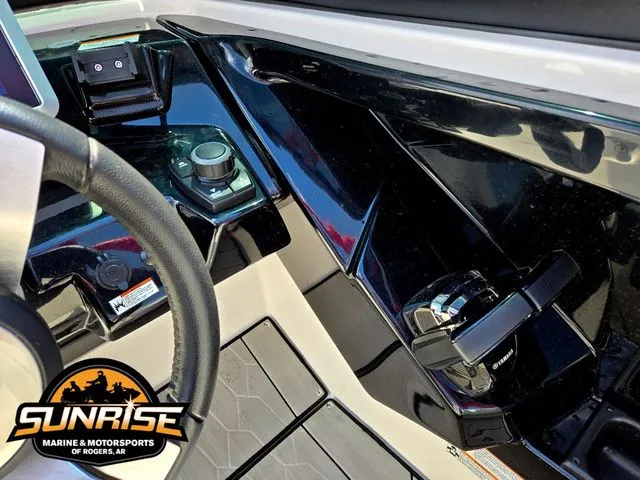 Slide: The Image of Yamaha 252XE 2022 - 23