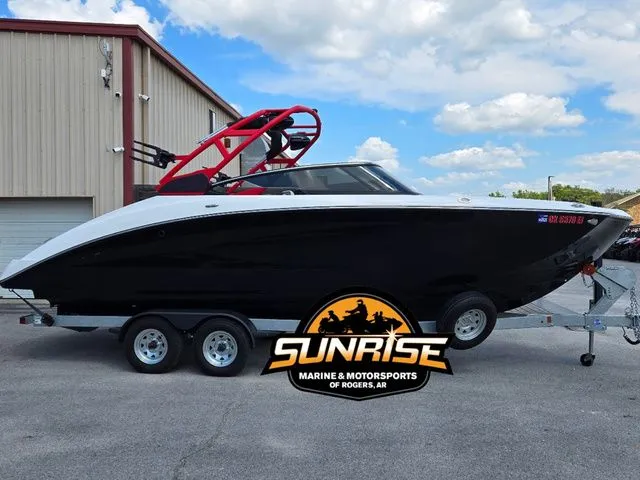 Slide: The Image of Yamaha 252XE 2022 - 3