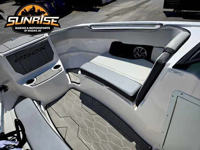 Slide: The Image of Yamaha 252XE 2022 - 41