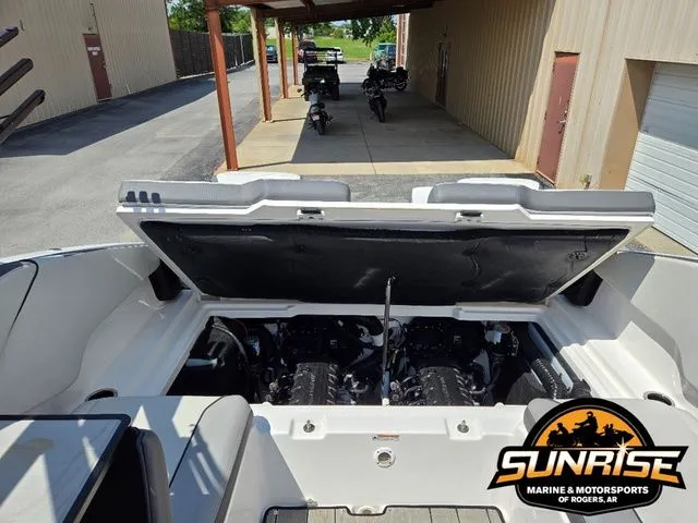 Slide: The Image of Yamaha 252XE 2022 - 59